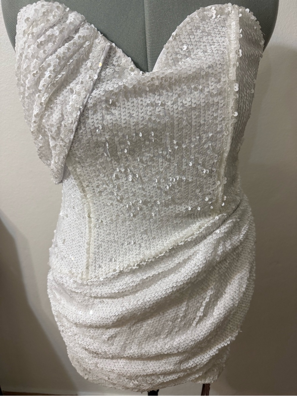 Missguided Ivory White Sequin One-Shoulder Mini Dress